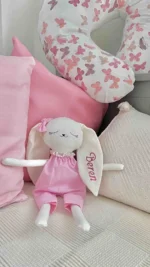 Kişiye Özel İsimli Tavşan Uyku Arkadaşı - Oyun Arkadaşı - Görsel 5