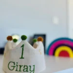 Çocuklar İçin Doğum Günü Tacı - İsim İşlemeli Özel Tasarım